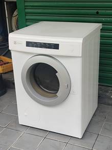 Electrotlux 7-kg vented air clothes dryer