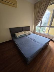 Queen Size Bed with Matress