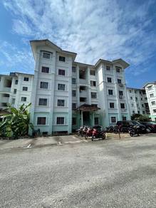 Apartment For Sale in Alpinia Abadi Apartment
