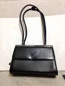 Sentini Leather Handbag with Tag