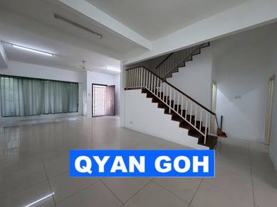 3-storey Terraced House For Sale in Jelutong,PNG