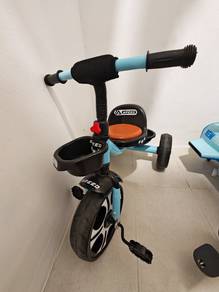 Kids’ Tricycle with Basket and Backrest