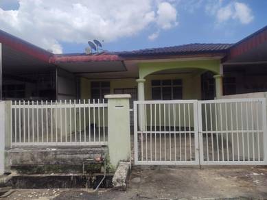 1-storey Terraced House For Sale in Simpang Ampat,PNG