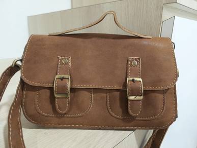 Classic Vintage Style Handbag for Sale