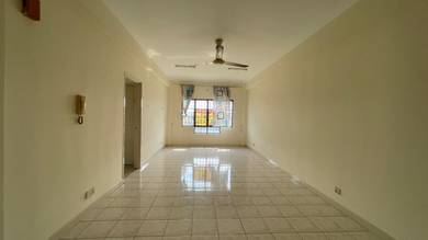 Condominium For Sale in Elaeis 2