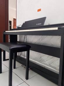 Flavian Digital Piano with Stand, Chair & Pedals 