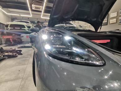 Porsche Cayman 718 PDLS Headlight