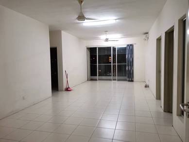 Condominium For Sale in Platinum Lake PV 13