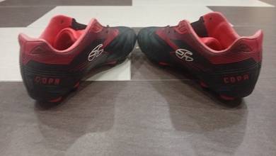 Football ball boot