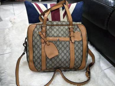Gucci Messenger Bag