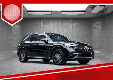 Mercedes Benz GLC300 300 4MATIC AMG LINE in Others, KUL