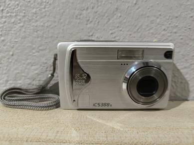 i-brand digital camera 5.2 megapixel Model IC5388s