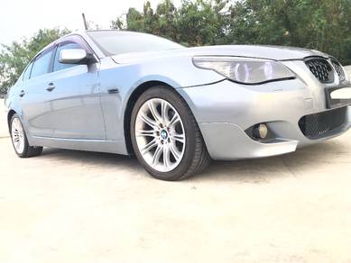 BMW 525i 25i (CBU) in Muar, JHR