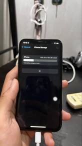 iPhone X (64GB)