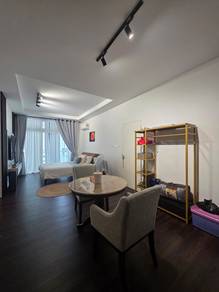 Condominium For Sale in Riverine Diamond