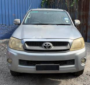 2010 Toyota Hilux G