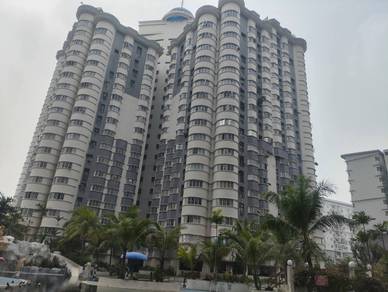 Condominium For Sale in Regency Condominium