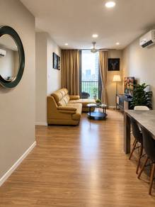 Condominium For Rent in LakeFront Residence