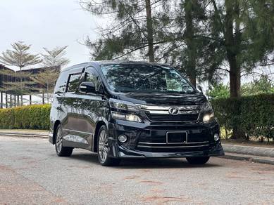 2014 Toyota Vellfire Z GOLDEN EYES