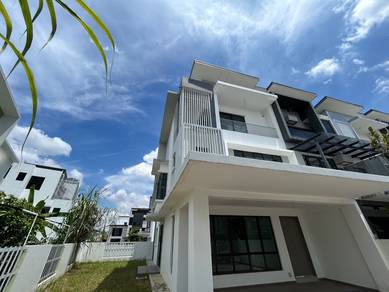 3-storey Terraced House For Sale in Setia Alam,SGR