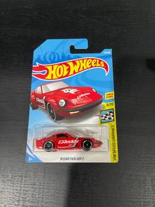 Hot Wheels Nissan Fairlady Z Red