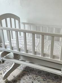 2-in-1 Baby Cot + Cradle | Compact & Moveable