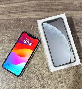 Iphone XR (used)