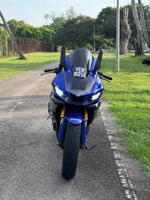 Yamaha YZF-R25