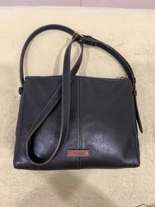 Leather bag