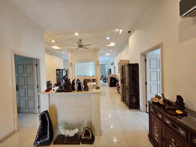 Condominium For Sale in The Palazzo