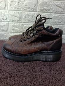 Uk8 Dr. Martens AW004