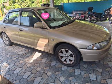Proton Wira GL in Kuang, SGR
