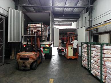 Pemandu Lori 8 Tan (Subang Jaya, Selangor)