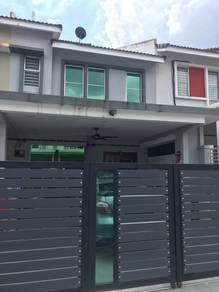 2-storey Terraced House For Sale in Seri Kembangan,SGR
