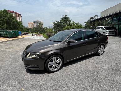 Volkswagen Passat TSI SPORT (CBU) in Taman Tun Dr Ismail, KUL