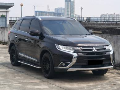 Mitsubishi Outlander 2.0 AWD in Bandar Puteri Puchong, SGR