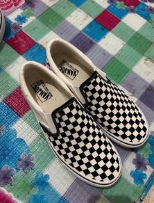 kasut corak uk43