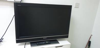 Sony Bravia LCD TV 33" flat screen