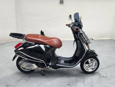 Vespa Primavera 150