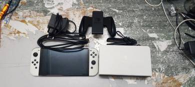 USED Nintendo Switch OLED Model White 