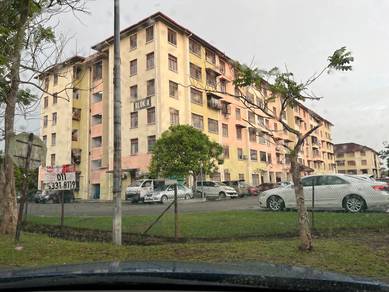 Apartment For Sale in Cempaka Sari