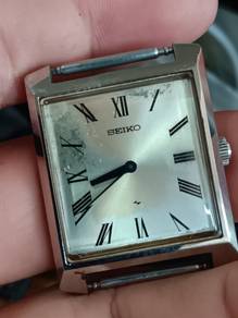 Vintage seiko tank watch manual wind watch