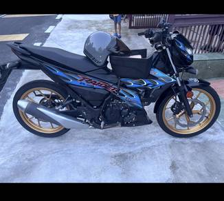 Suzuki Raider R150