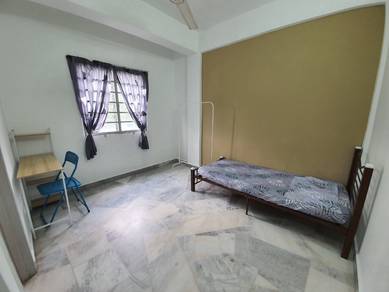 Room in Ara Damansara, SGR