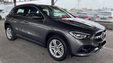 Mercedes Benz GLA200 200 PROGRESSIVE LINE in Puchong, SGR