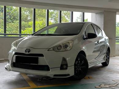 2014 Toyota Prius c TRD SPORTIVO (HYBRID)