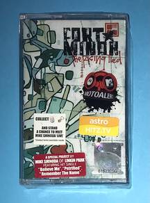 FORT MINOR LINKIN PARK - THE RISING TIED Cassette