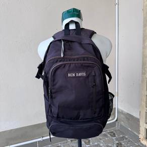 BEN DAVIS Tablet Daypack Backpacks(approx. 32L)