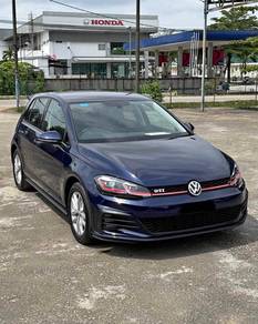 Volkswagen Golf TSI R-LINE in Johor Bahru, JHR