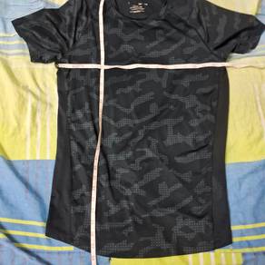 Underarmour Hiking Shirt Saiz S